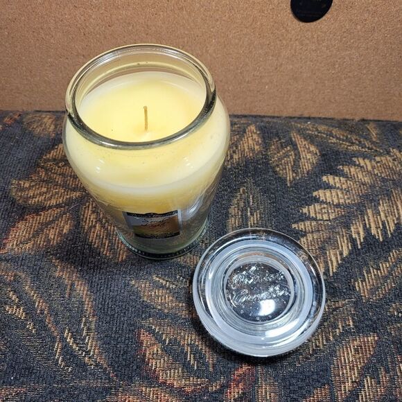 Patriot Candles Social Lights 18 oz. Layer Jar Candle- NIP - Picture 2 of 4